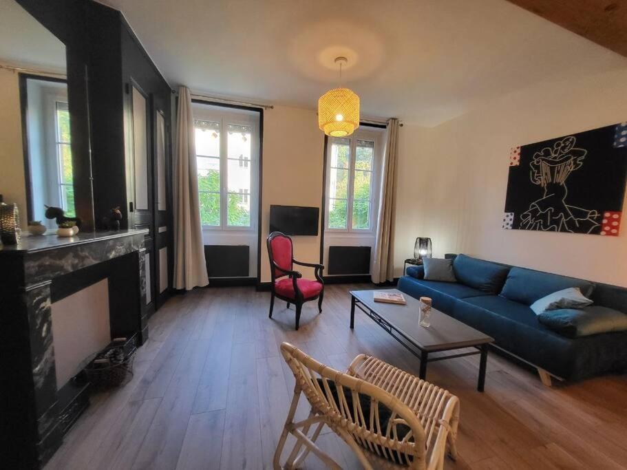 O Bon'Endroit - Appartement Confort - Centre Ville Vienne  Exterior foto
